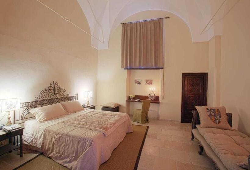 اتاق سوپریور سه تخته, Torre Del Parco