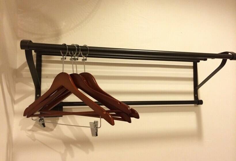 デラックストリプルルーム, Galaxy Inn