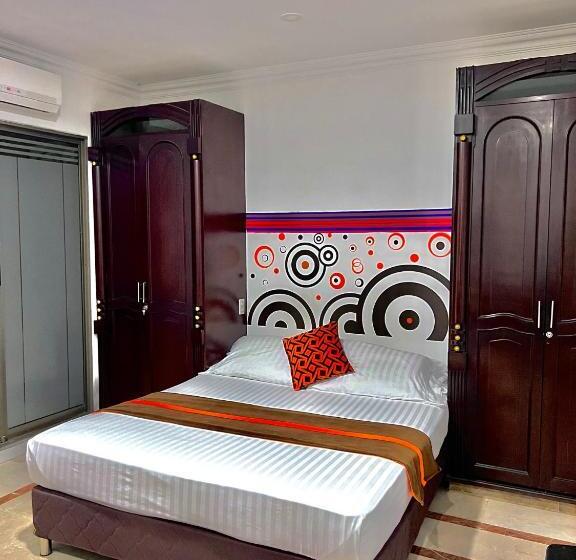 اتاق استاندارد یک نفره, Ingenio Reina Isabel