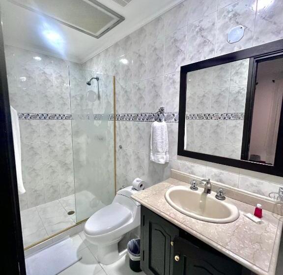 اتاق استاندارد یک نفره, Ingenio Reina Isabel