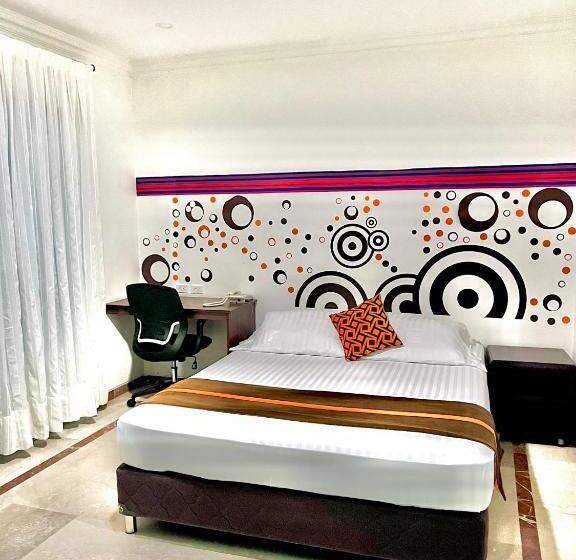 اتاق استاندارد یک نفره, Ingenio Reina Isabel