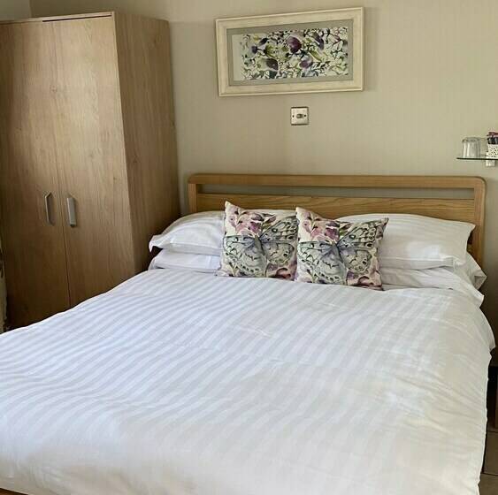 Номер Стандарт, Priory Tearooms Burford With Rooms