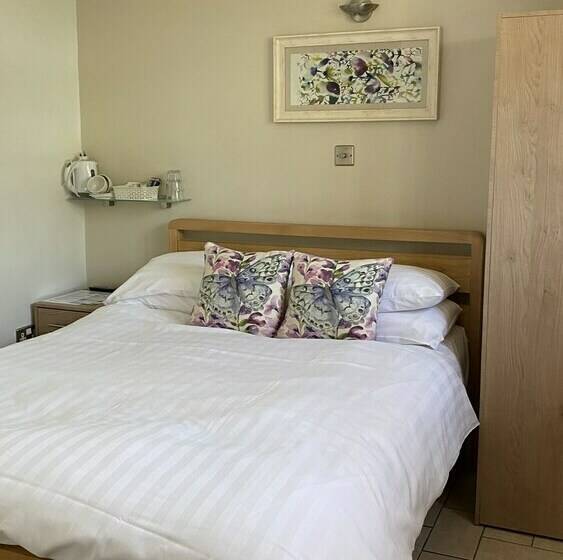 标准间, Priory Tearooms Burford With Rooms