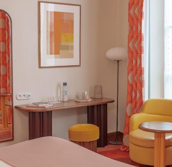 Chambre Prestige, Saintandre Des Arts