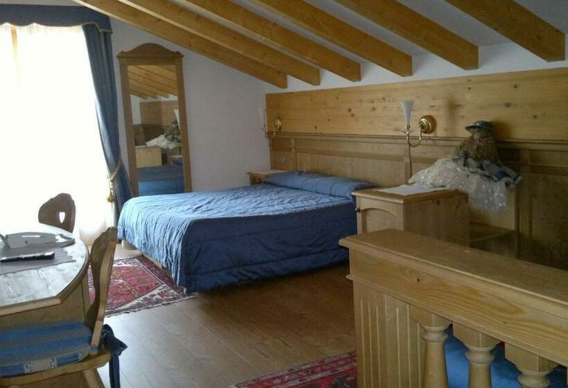 标准间, Sass Maor