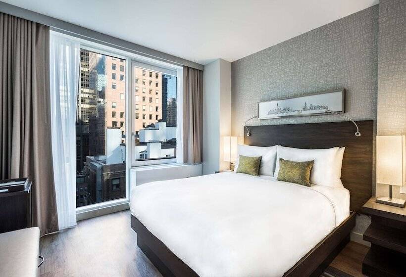 标准间带双人床, The Bernic Hotel New York City, Tapestry Collection By Hilton