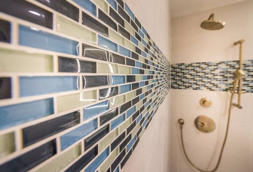 标准间带双人床, The Bernic Hotel New York City, Tapestry Collection By Hilton