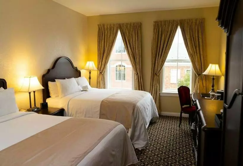 スーペリアールーム, The Mount Vernon Grand
