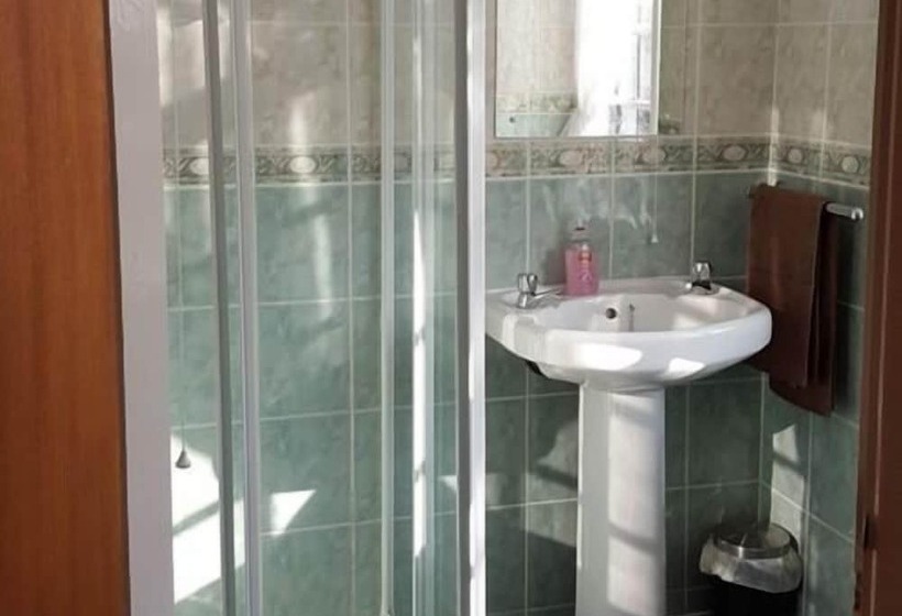 חדר סטנדרט חדר אמבטיה משותף, The Royal Oak