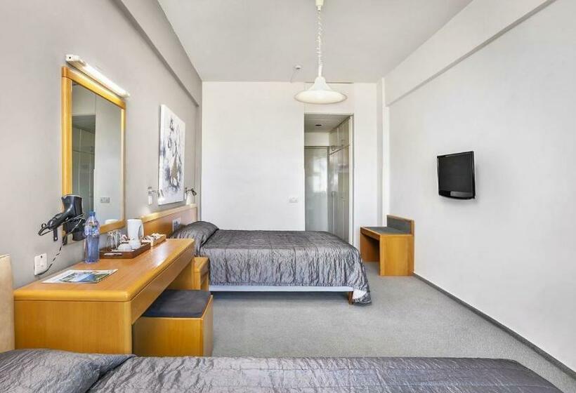 家庭山景房, Troodos Hotel & Spa