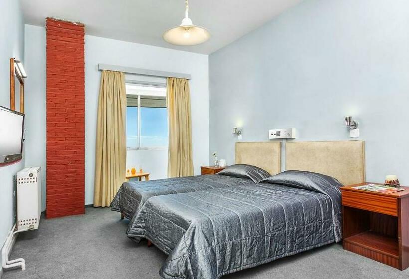 家庭山景房, Troodos Hotel & Spa