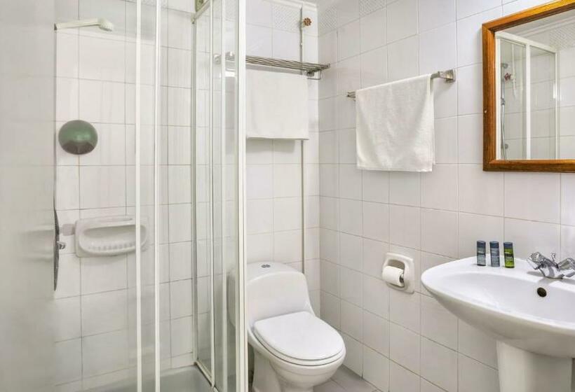 经济房, Troodos Hotel & Spa