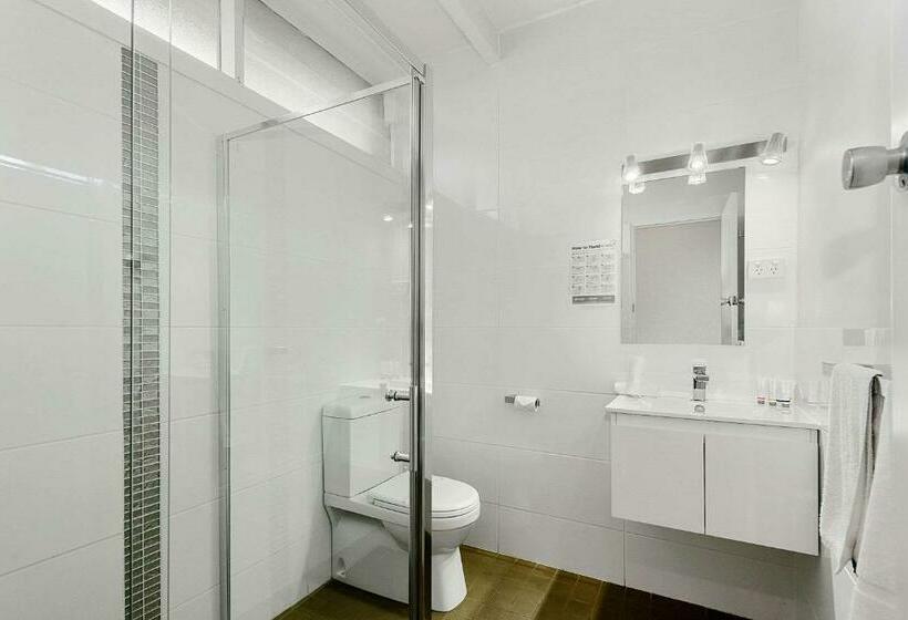 Классический Номер, Comfort Inn Flinders On Main