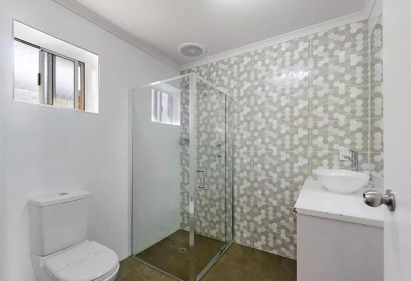 キングサイズベッドのデラックスルーム, Comfort Inn Flinders On Main