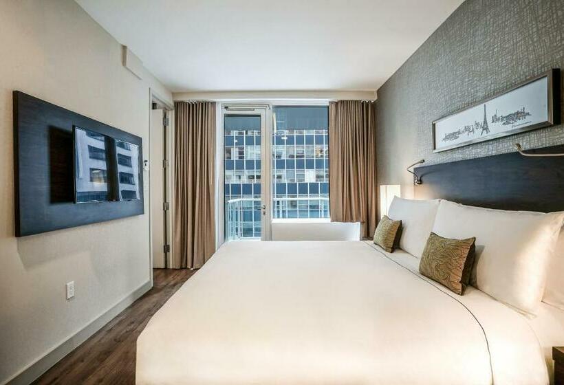 带大床的套房, The Bernic Hotel New York City, Tapestry Collection By Hilton