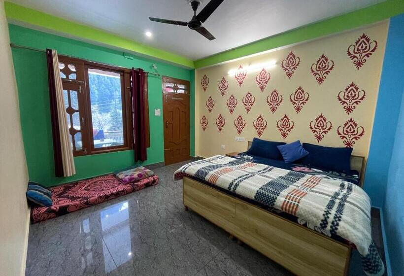 اتاق استاندارد با چشمانداز کوهستان, Chojh Inn Guest House
