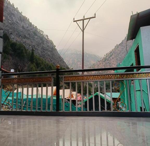 اتاق استاندارد با چشمانداز کوهستان, Chojh Inn Guest House