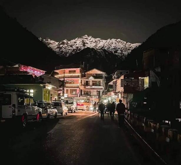 اتاق استاندارد با چشمانداز کوهستان, Chojh Inn Guest House