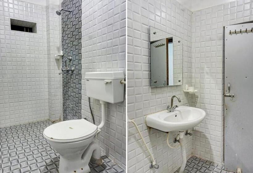 트리플 클래식 룸, Oyo Home  Shankar