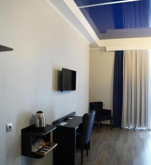 اتاق استاندارد سه تخته با بالکن, Panoramic