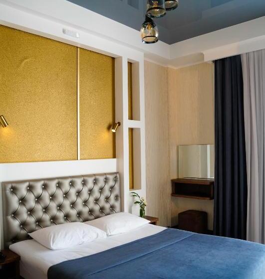 اتاق لوکس خانوادگی, Panoramic