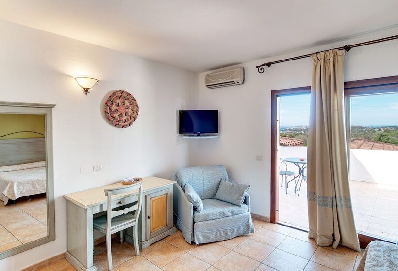 חדר סטנדרט לשלושה, Pedra Santa