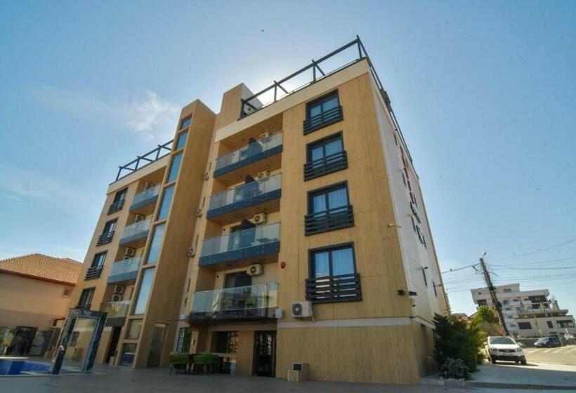 豪华工作室, Tudor By Dedal Apart