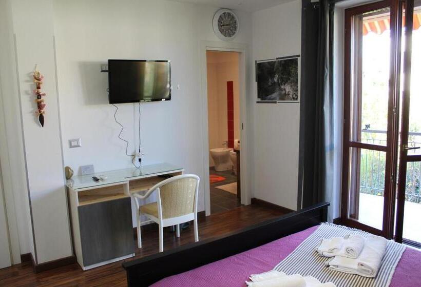 스탠다드 룸, B&b Momentidì