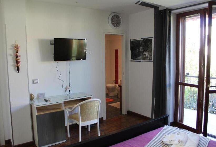 스탠다드 룸, B&b Momentidì