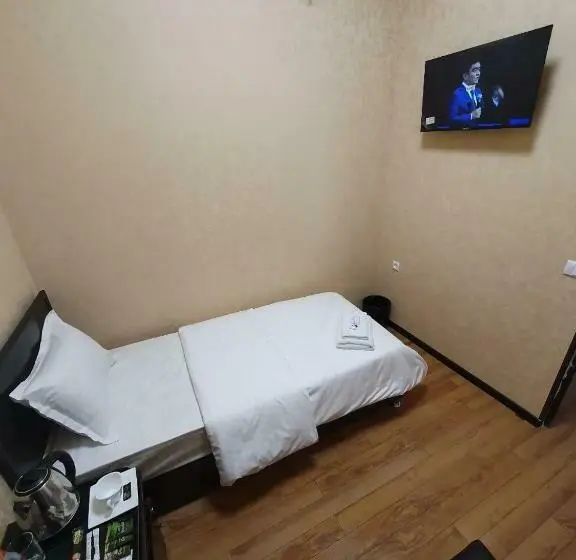 Habitació Economy Individual, Hayot Hostel