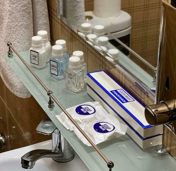 اتاق استاندارد, Hayot Hostel