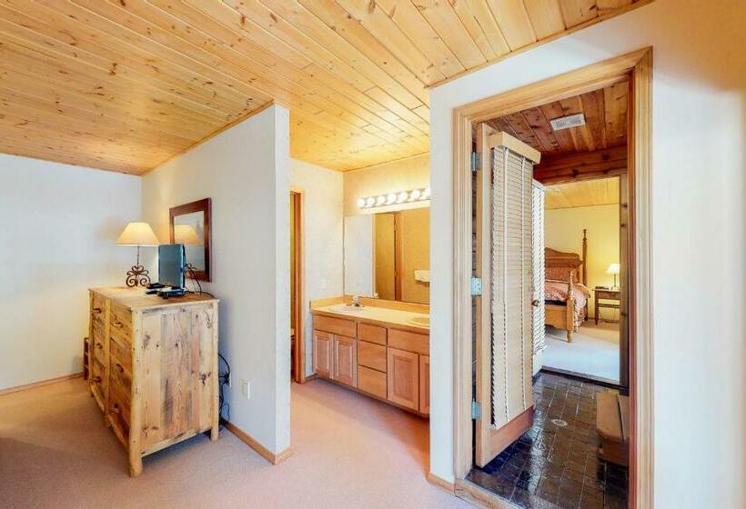 آپارتمان 3 خوابه, Beaverhead 1421