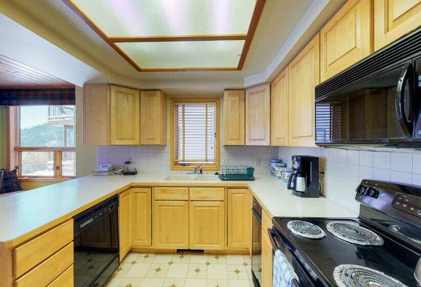 آپارتمان 3 خوابه, Beaverhead 1421