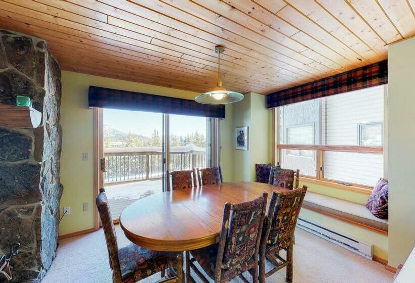 آپارتمان 3 خوابه, Beaverhead 1421