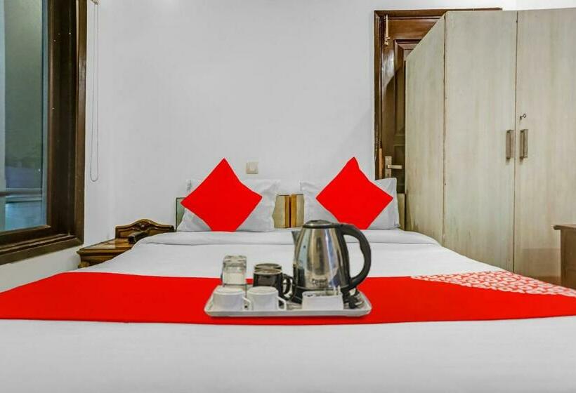 اتاق کلاسیک سه تخته, Flagship Premium Inn