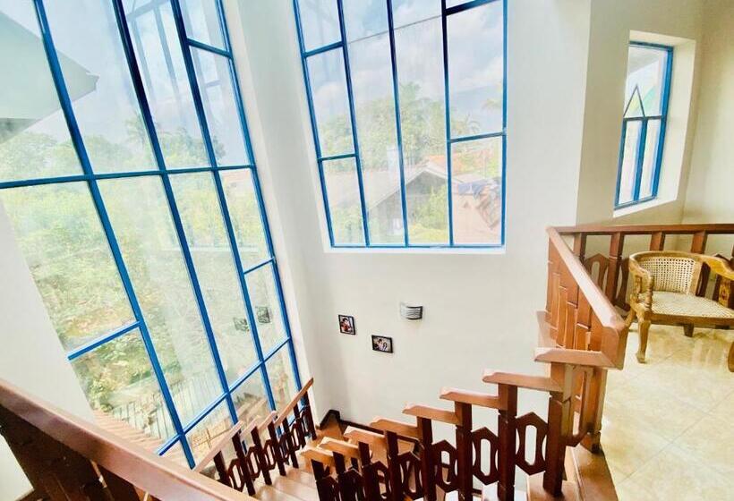 家庭间侧面带海景, Hikka Paradise Guest House