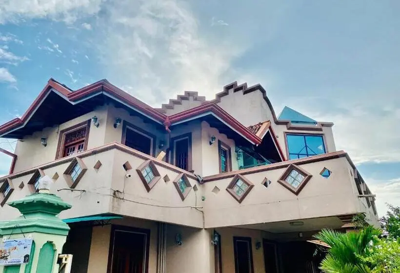 اتاق استاندارد, Hikka Paradise Guest House
