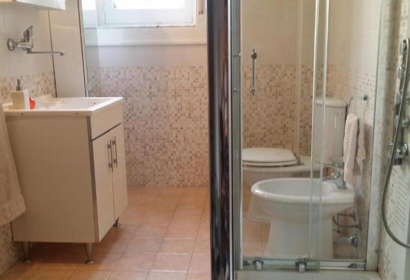 Triple Room Sea View, Aretè Guest House