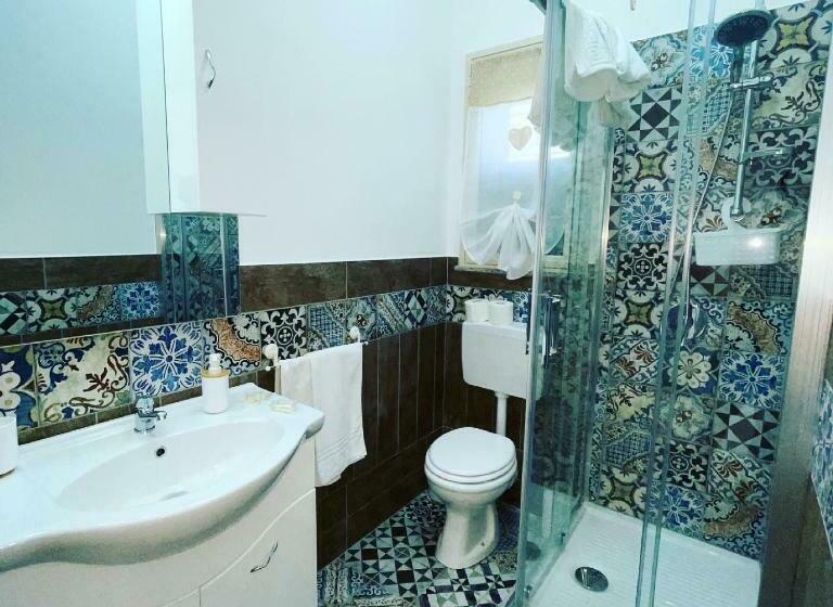 اتاق لوکس, B&b Scala Dei Turchi Beach