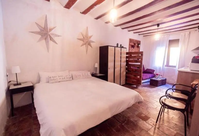 スタンダード4人部屋, La Casa De Félix
