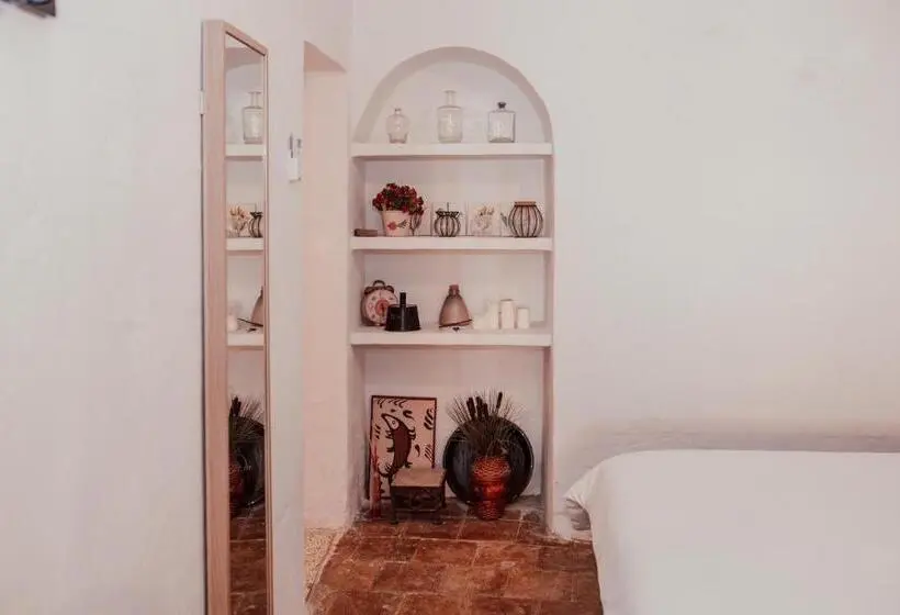 スタンダード4人部屋, La Casa De Félix