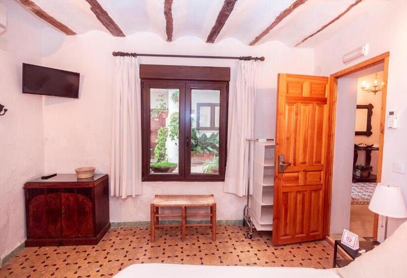 חדר סטנדרט לשלושה עם טרסה, La Casa De Félix