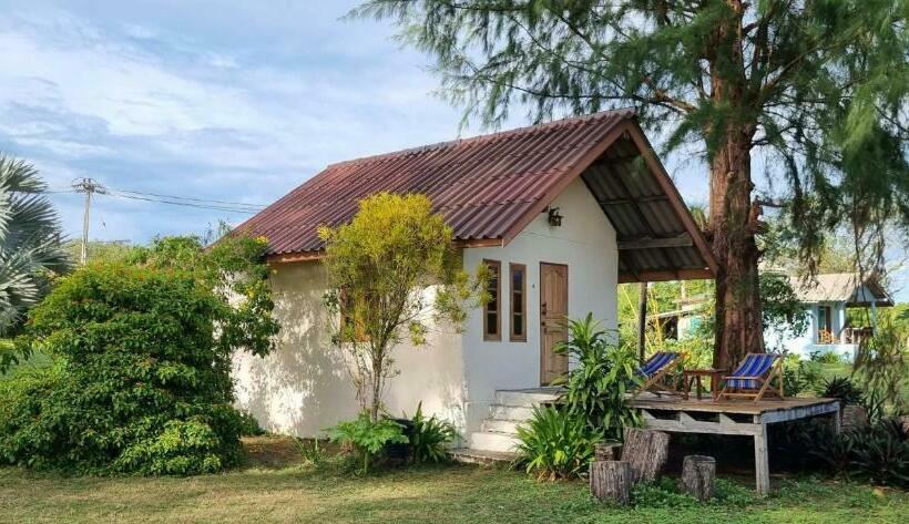 Standard Bungalow, Tk Beach Resort Koh Mak