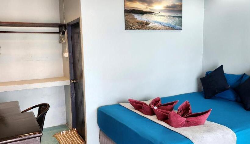 اتاق استاندارد با بالکن و چشمانداز دریا, Islandlife Bungalows