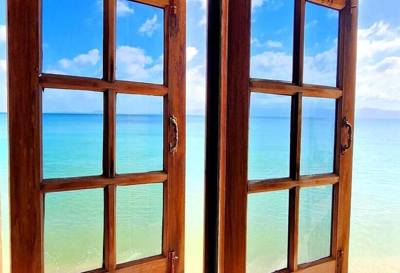 اتاق استاندارد با چشمانداز دریا, Islandlife Bungalows