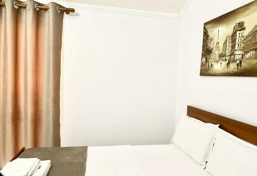 家庭间, Vila M Vera Rooms With Kitchen And Apartments