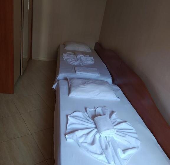 דירת שני חדרים, Arena Apart Complex