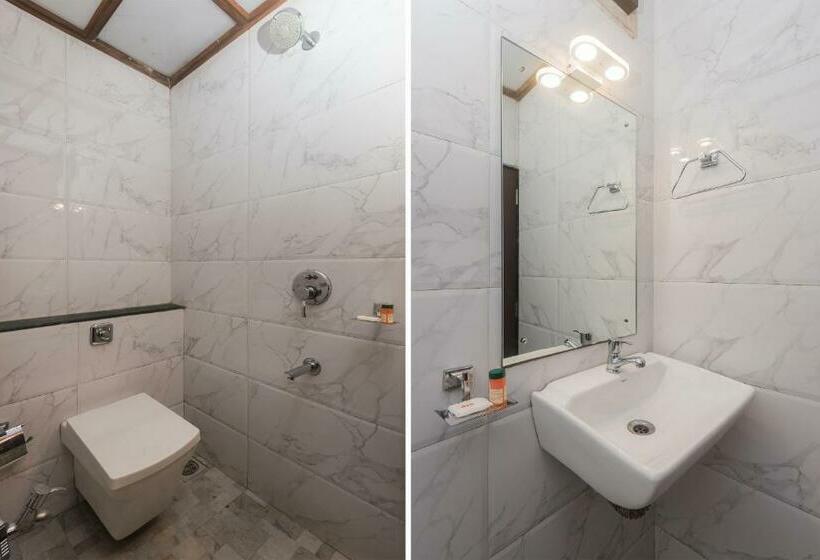 Номер Стандарт, Airport Metro Near Chhatrapati Shivaji International Airport