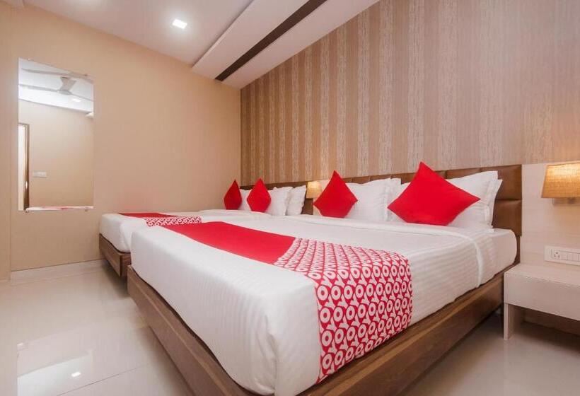 Standardzimmer, Airport Metro Near Chhatrapati Shivaji International Airport