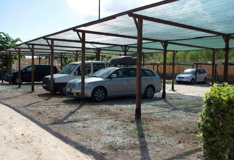 标准平房, Residence Hotel Baia Del Sole